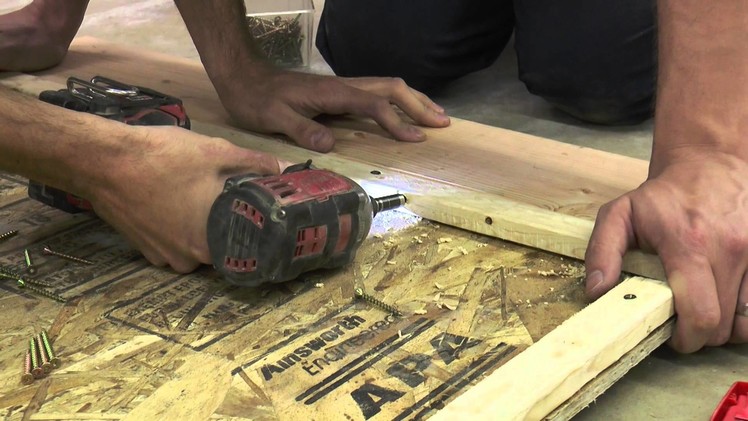 DIY Pallet Headboard Tutorial