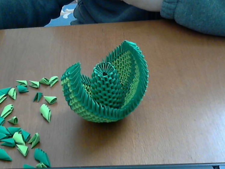 How to make 3d origami flower suport