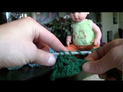 Left Hand: How To Crochet Gweneth Cable Stitch
