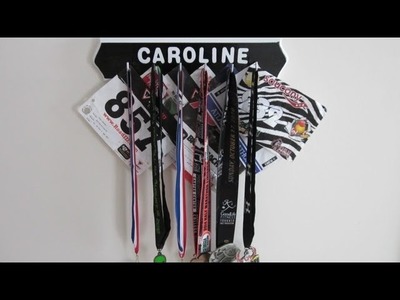 How to make a Personalized Medal Holder DIY