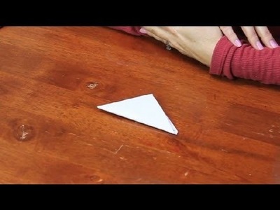 How to Make a Triangular Fold : Paper Folding Projects