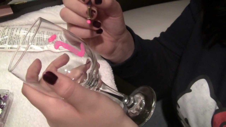 DIY Decorate your own wine glass!