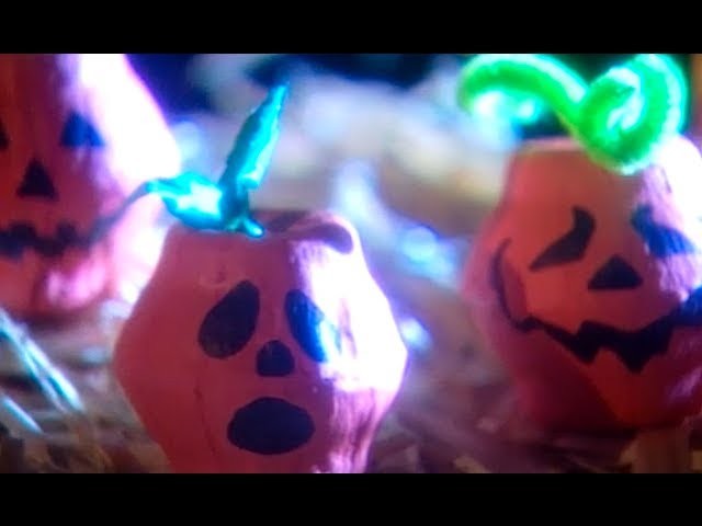 Mini-Pumpkin Egg Carton Craft | Halloween | Babble