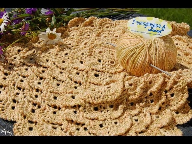 Shell stitch crochet square blanket