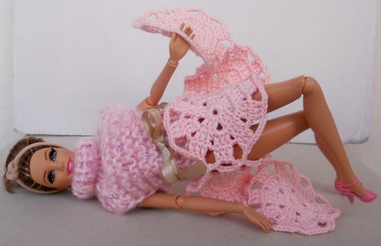 Miniature knits for Barbie-Fashion Royalty doll