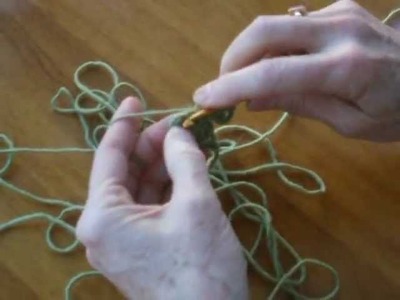 Crosshatch Crochet Stitch in a Triangle Shape