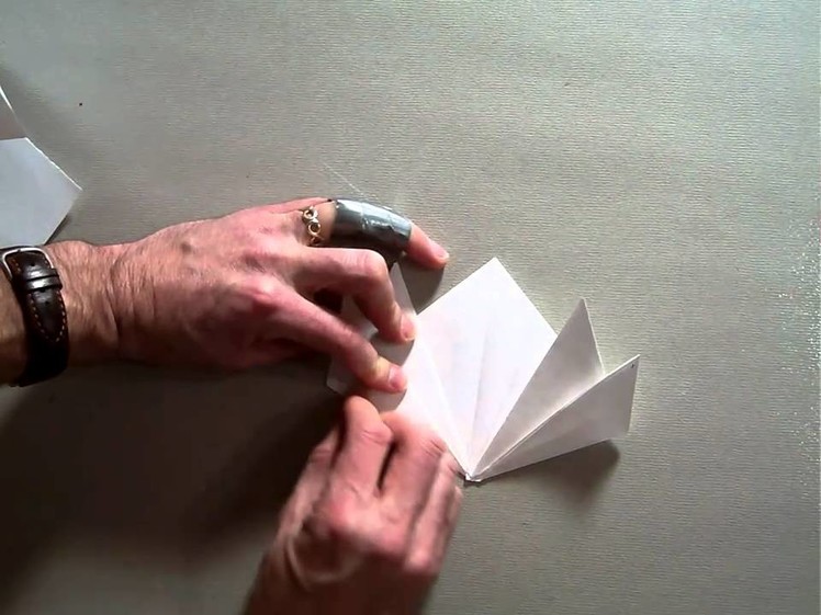 Origami lotus flower bookmark.MOV