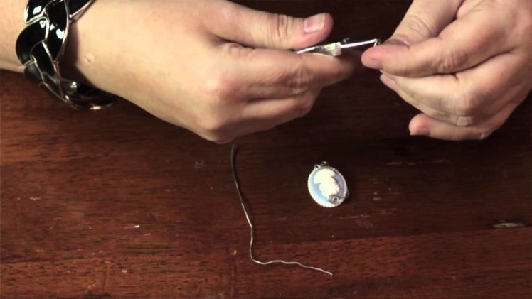 How to Wire Wrap a Cameo Pendant : DIY Craft Projects
