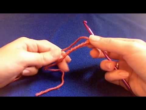 Learn to Crochet--Crochet 101 Tutorial by Beth Nielsen from ChiCrochet.com