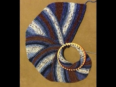 Loom Along Hexagon Blanket by Charity Windham