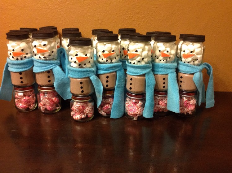 DIY Snowman Baby Food Jars