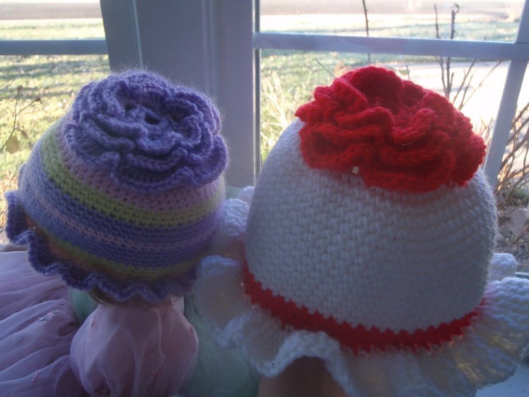How to Crochet a Baby Girls Flower Hat