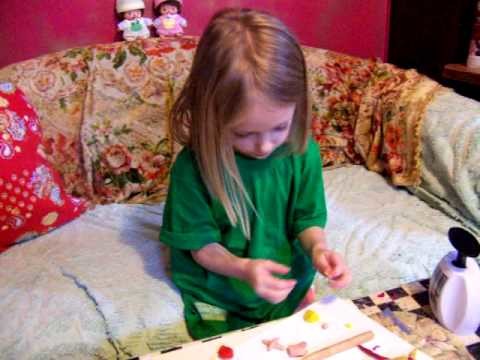 Maggie's Craft Tutorials:  How to make clay people, part 1 of 2