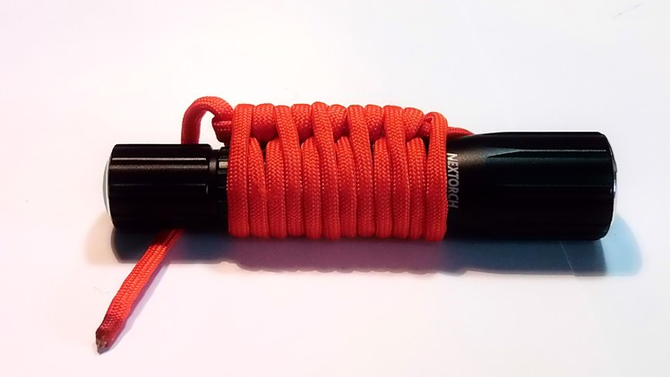 Simple Paracord wrap, 1 second to unwrap