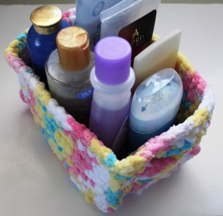 Easy to crochet storage containers