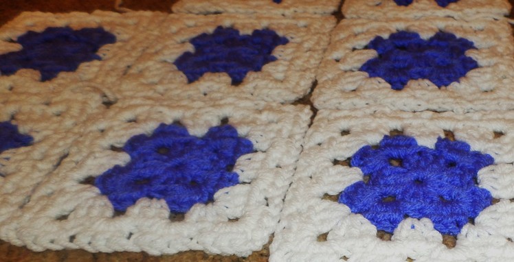 Granny Square Crochet Tutorial with 2 colors