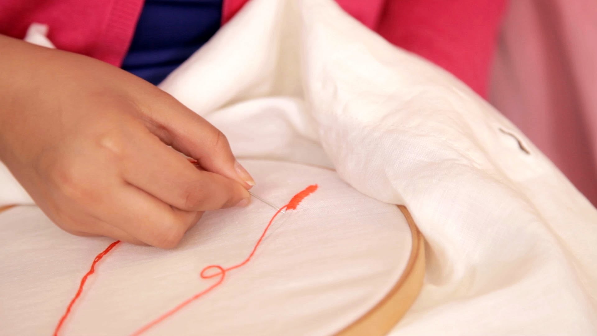 How to embroider a sheet