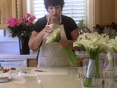 How to make a hand-tied calla lily bouquet  for your wedding -DIY Wedding Flowers