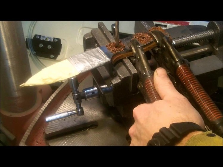 Making a Bush Craft Knife - The Bushman
