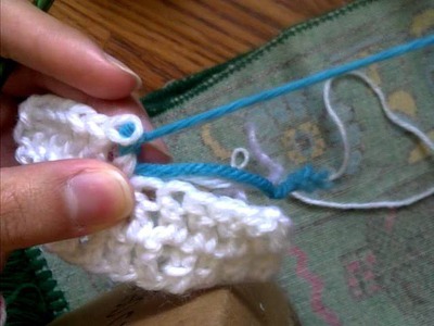 Crochet Basics: How To Add Yarn (or change color)