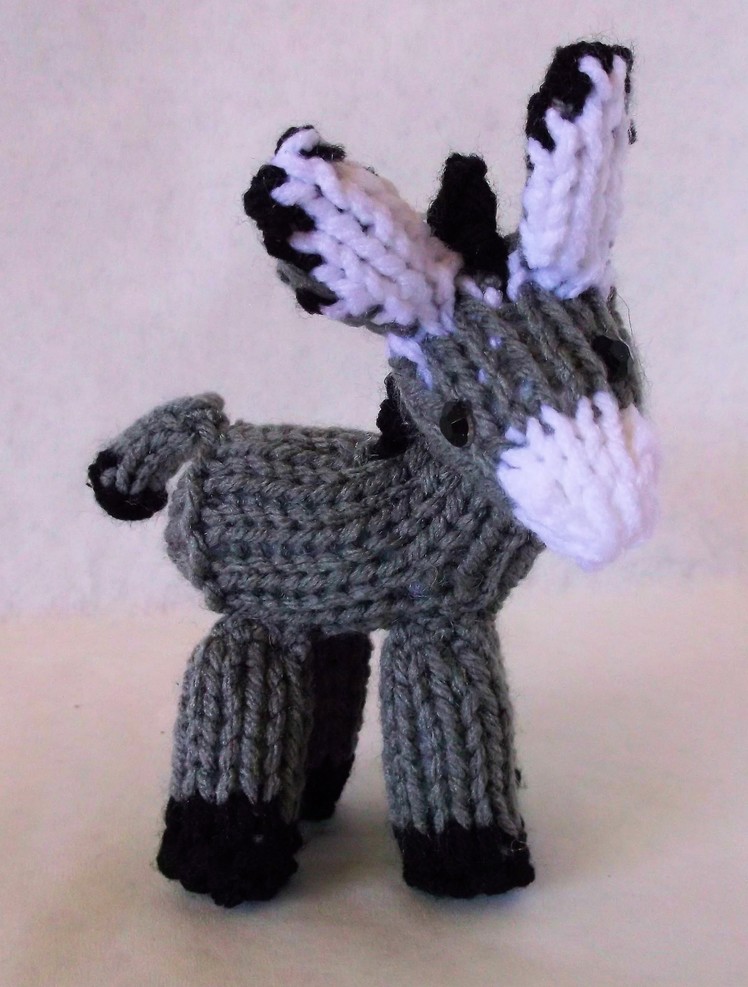 How to Loom Knit a Mini Donkey