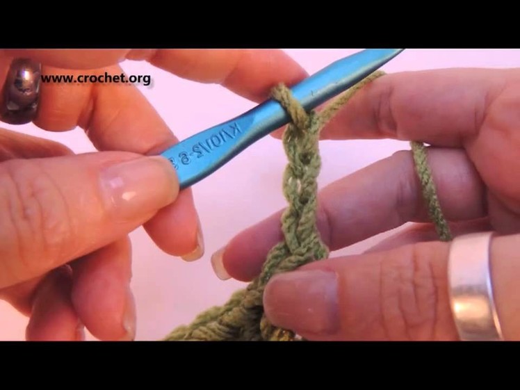 Learn to Crochet: Double Crochet (dc) Left Handed