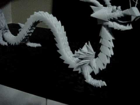 3D Modular Origami Chinese Dragon, simply made from small paper triangle