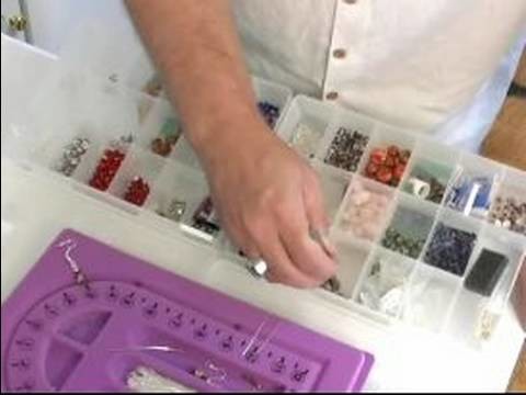 How to Make Beaded Jewelry : Adding Beads to Beaded Jewelry Projects