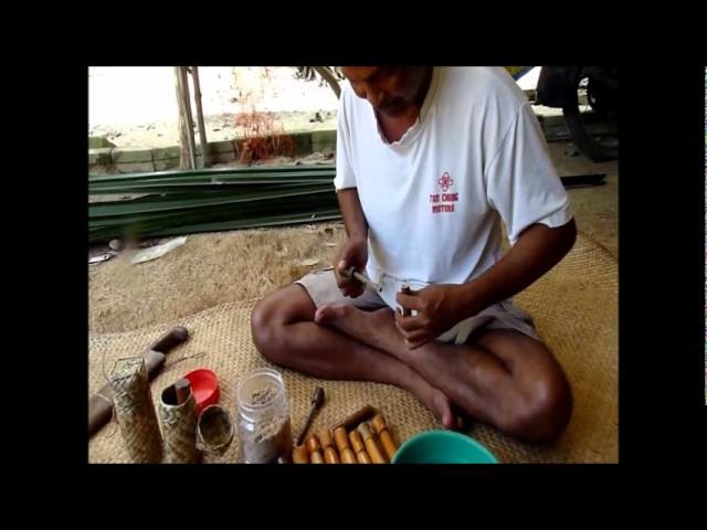 Wood & bamboo fire pistons, demo by maker