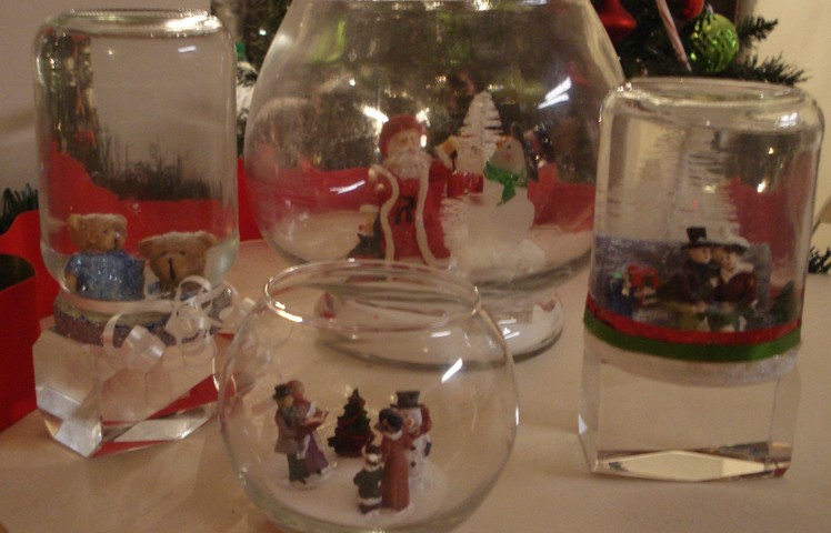 HOW TO: SNOW GLOBES & WATERLESS SNOW GLOBES (CHRISTMAS CRAFT)