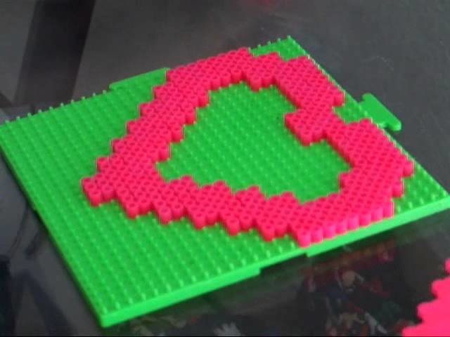 LMFAO Lalala Pixel Heart Necklace Tutorial with Perler Beads