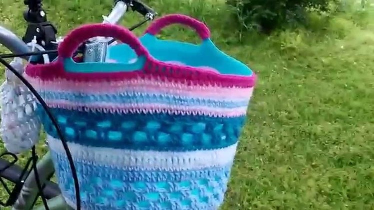 Vol 31 - Crochet cover for bicycle basket