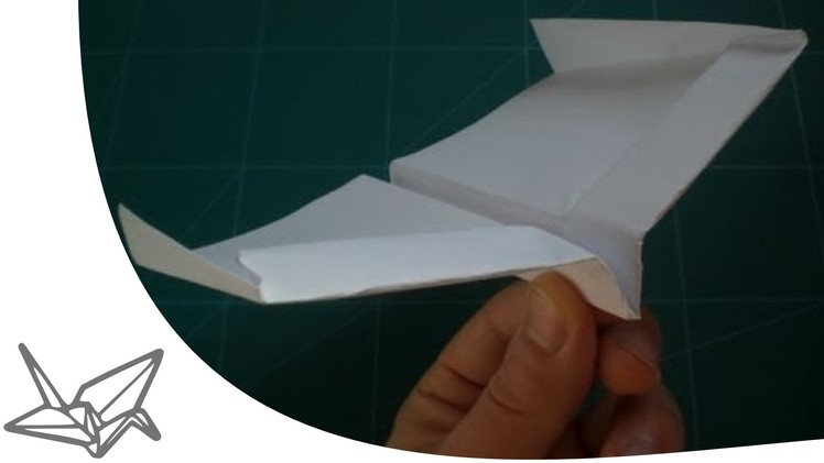 World's best paper plane