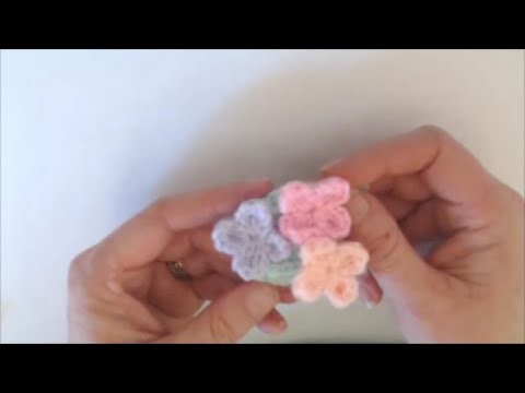 Crochet for Beginners: Free Mini Flower Crochet Pattern