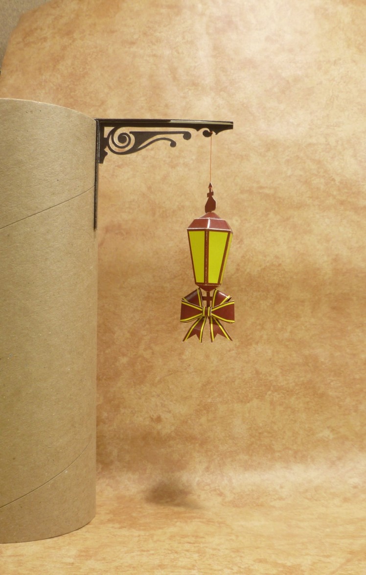 Christmas Street Lantern Papercraft for Computer monitor