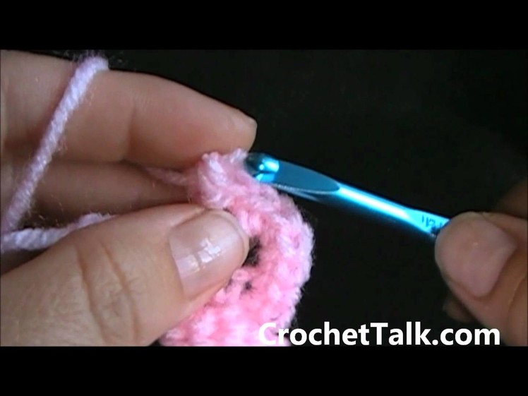 How to Crochet - Lesson 8 (Single Crochet Cork Screw)