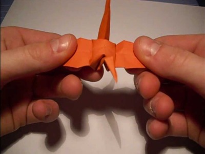 So faltet man einen Origami Vogel. How to fold an Origami bird