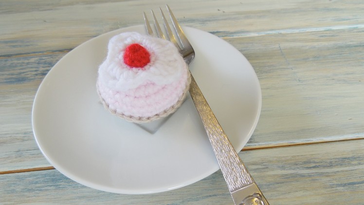 (Crochet) How To - Crochet a Mini Cup Cake