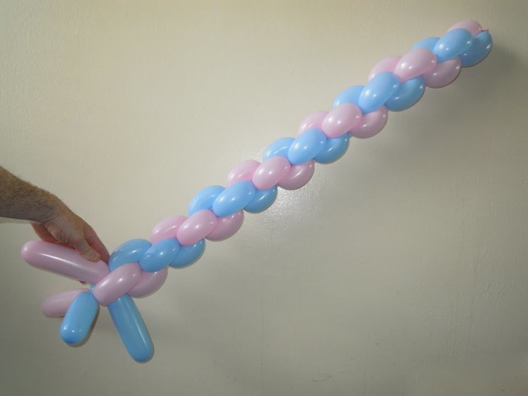 How to make balloon arch. Spiral balloon weaving. Woven balloon hat. Balloon pole
