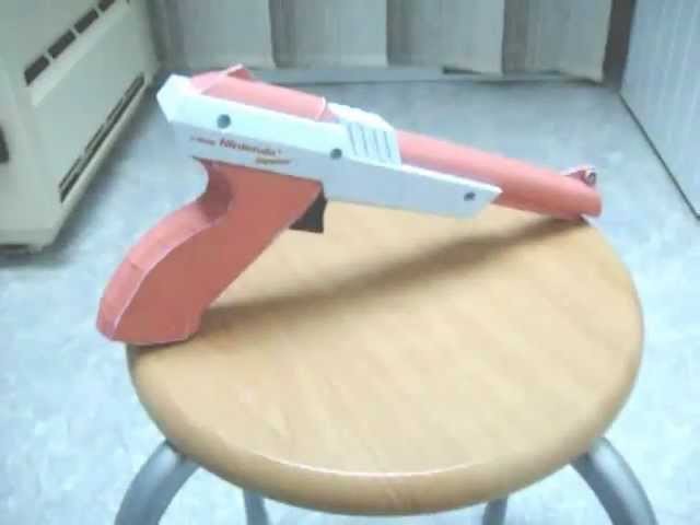 Nintendo NES Zapper light gun papercraft model