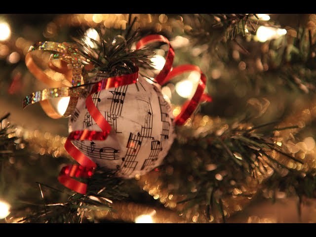 DIY: Christmas Ornaments ❄