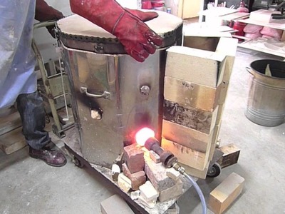 Firing the altered Raku kiln - Clay Craft Malaysia