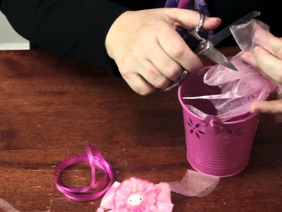How to Decorate Buckets for a Baby Shower : Decorative Crafts & Accessories