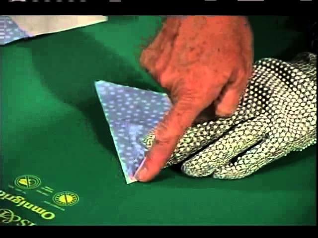 Make a Thousand Pyramids Quilt with Equilateral Triangle Block Designs