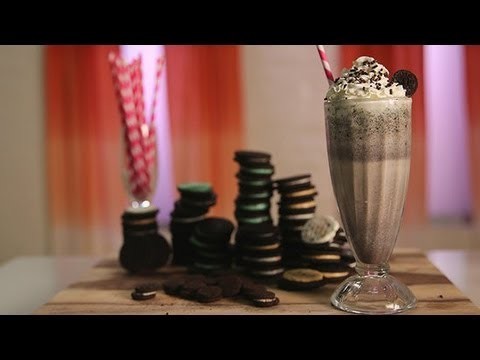 Oreo Milkshake Recipe | Dessert Ideas | Food How To