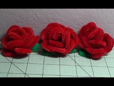 DIY~Make Beautiful Red Christmas Roses Out Of Pipe Cleaners!