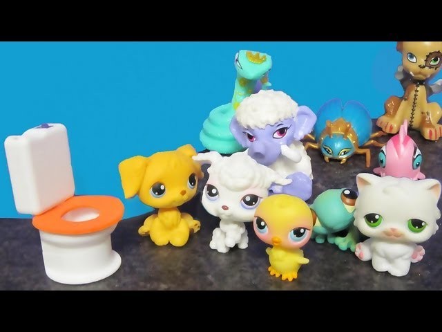 Make a toilet  for Littlest Pet Shop dolls - Recycling - Doll Crafts