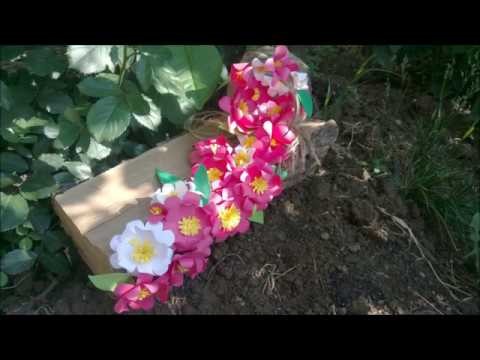 DIY How to make a garden decoration using wood and origami flowers tutorial
