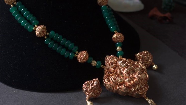 Beautiful emerald beads necklace designs