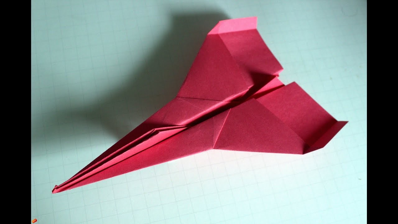 How To Make A Easy Paper Airplane That Flies Far